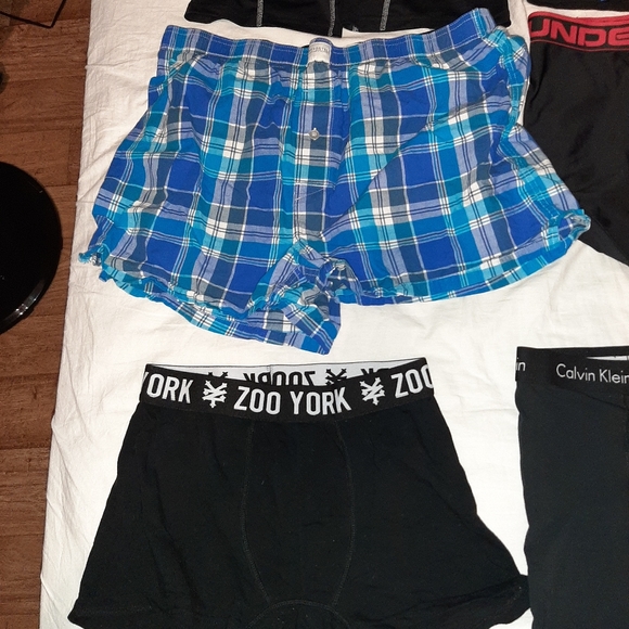 Mix of branded mens boxer shorts nwot - Picture 3 of 3